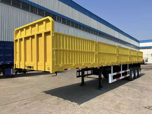 Mechanische ophanging van een halve aanhangwagen voor een vrachtwagen met 4 assen