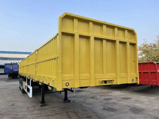 Mechanische ophanging van een halve aanhangwagen voor een vrachtwagen met 4 assen