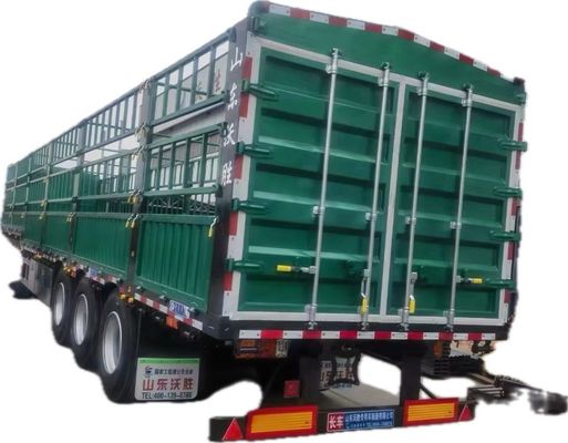 Semi-trailer met hek en staalstapel met Wabco-remstelsel en T30/30 springremkamer