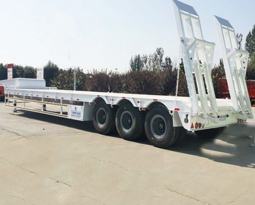 Mechanische ladder 3-assige laaggelegen aanhangwagen met zware 28t landingsgestel FUWA/JOST/WOSHENG