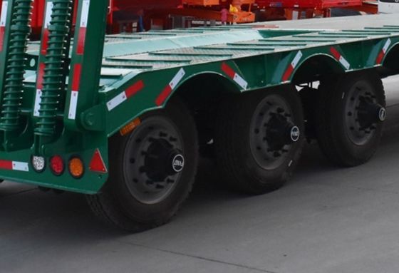 Mechanische ladder 3-assige laaggelegen aanhangwagen met zware 28t landingsgestel FUWA/JOST/WOSHENG