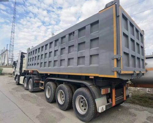 Functie vrachtvervoer Halve aanhangwagen U-type eindkoppelaar Hydraulische achterste dump aanhangwagen