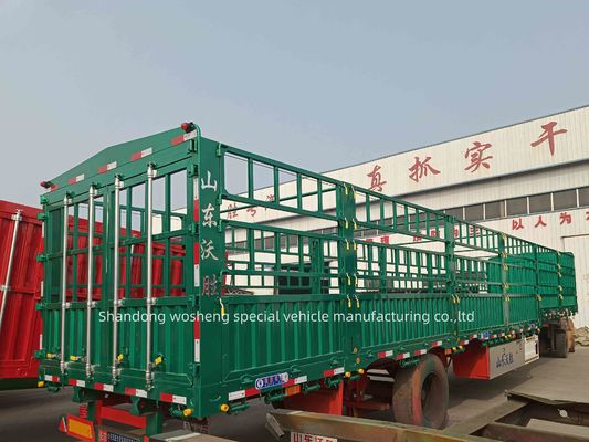 Semi-trailer voor groenten en vee 3 as 7,5 ton Tare Gewicht Mechanische ophanging