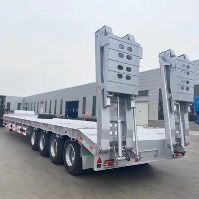 3 of 4 asselige half-aanhanger met een laag laagbed met een capaciteit van 60-100 ton en een platbed van staal