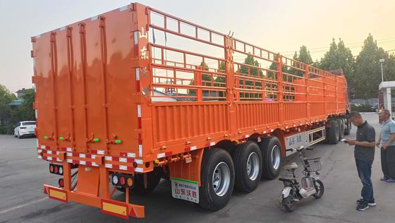 -Spot Halve aanhangwagens Vee Schapen Paarden Vervoer Hoogsterke lading hek aanhangwagen
