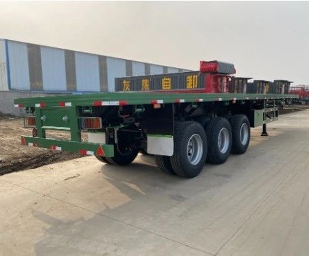 Container- en zware vrachtwagens van 30 tot 100 ton