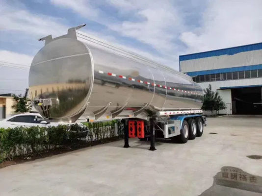 Standaard 28 ton landingsgestel Wosheng half-aanhanger voor olie/water/melk/benzinetank
