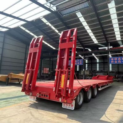 Luchtkamer T30/30 Remsysteem Laagbed Truck Halve aanhanger Met hydraulische oprit Duurzaam