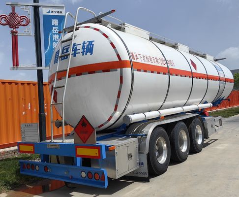 Tank aanhanger van roestvrij staal van aluminiumlegering Maximale lading 30000 kg voor het vervoer van vloeistoffen