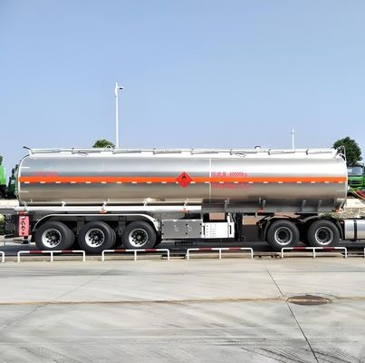 Standaard-as-tri-as-trailer voor tankwagens van roestvrij staal voor het vervoer van brandstof, diesel en ruwe olie