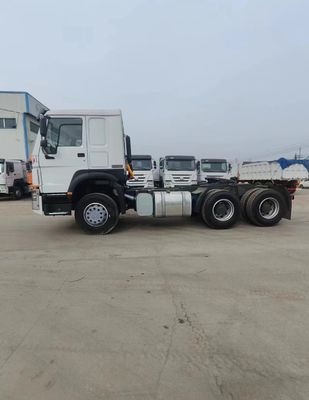 High Payload Sinotruk HOWO 6X4 Tractor Truck Head Linkshandige stuur voor de Afrikaanse markt