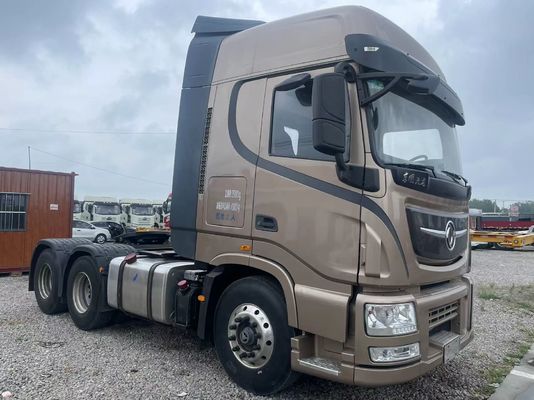 Eenrijzige stoel 371 375 400 pk Gebruikte vrachtwagenkop 4x2 6x4 HOWO SITRACT Traktortruck