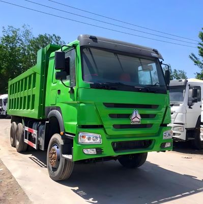 Gebruikte achterste dumper 8x4 6x4 Euro 3 Euro 2 Gerenoveerde tipper truck met achterste camera