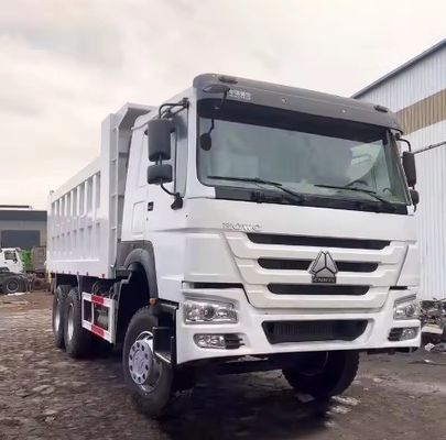 40cbm Sinotruk Howo Dump Truck met tipper type 8x4 en 6x4 Euro2 Euro3 9.0-22.5 Rim
