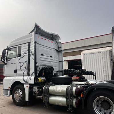 480 pk Sinotruk Sitrak Traktor Truck 6x4 met automatische airconditioning in de Filipijnen