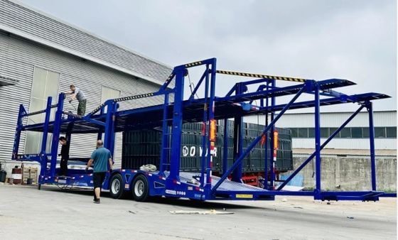 2 as Double Deck SUV en Car Carrier Semi Trailer voor de Russische markt 24.5/70R16 band