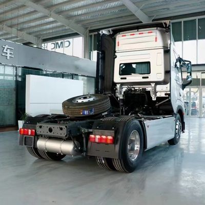 570 pk Sinotruk Huanghe X7 4X2 Euro 6 Luchtvering Automatische Transmissie Traktor Truck