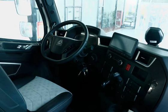 570 pk Sinotruk Huanghe X7 4X2 Euro 6 Luchtvering Automatische Transmissie Traktor Truck