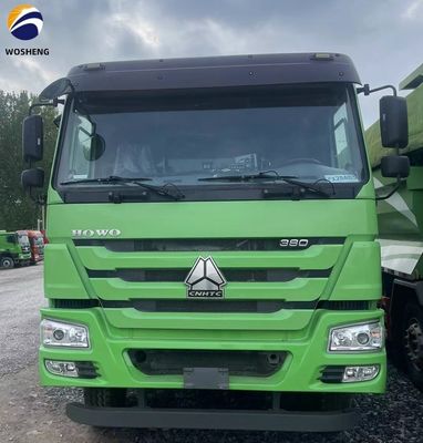 Segment zware vrachtwagen 6X4 Traktor hoofd vrachtwagen met links stuur gebruikt Howo 380 6X6
